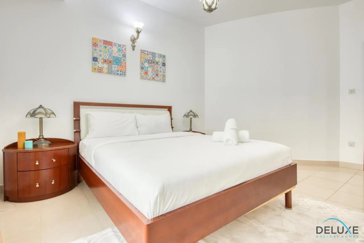 Expansive 2Br In La Riviera By Deluxe Holiday Homes Dubai